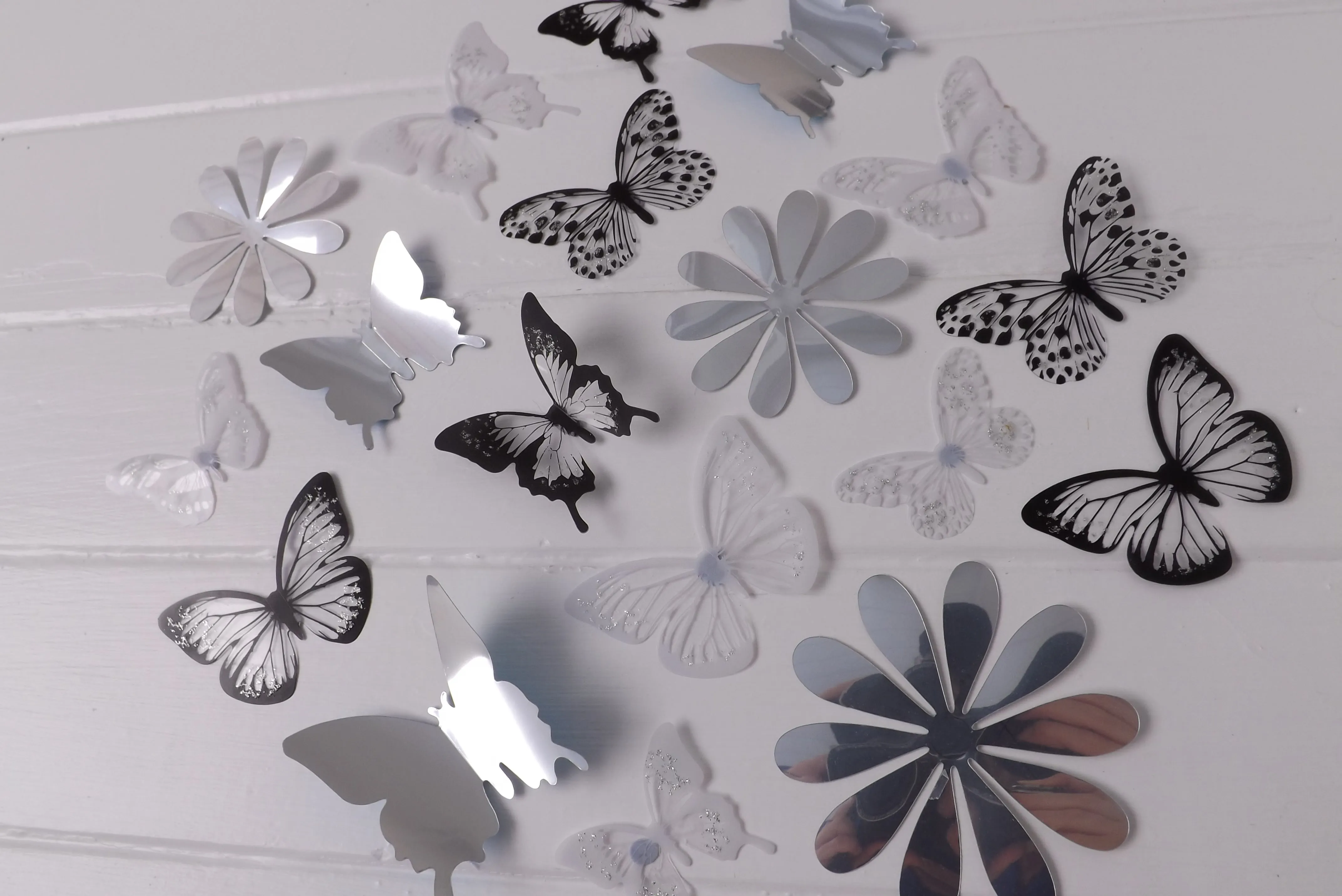 24x Black, White & Reflective Mirror Style Butterfly & Flower 3D Wall Decals