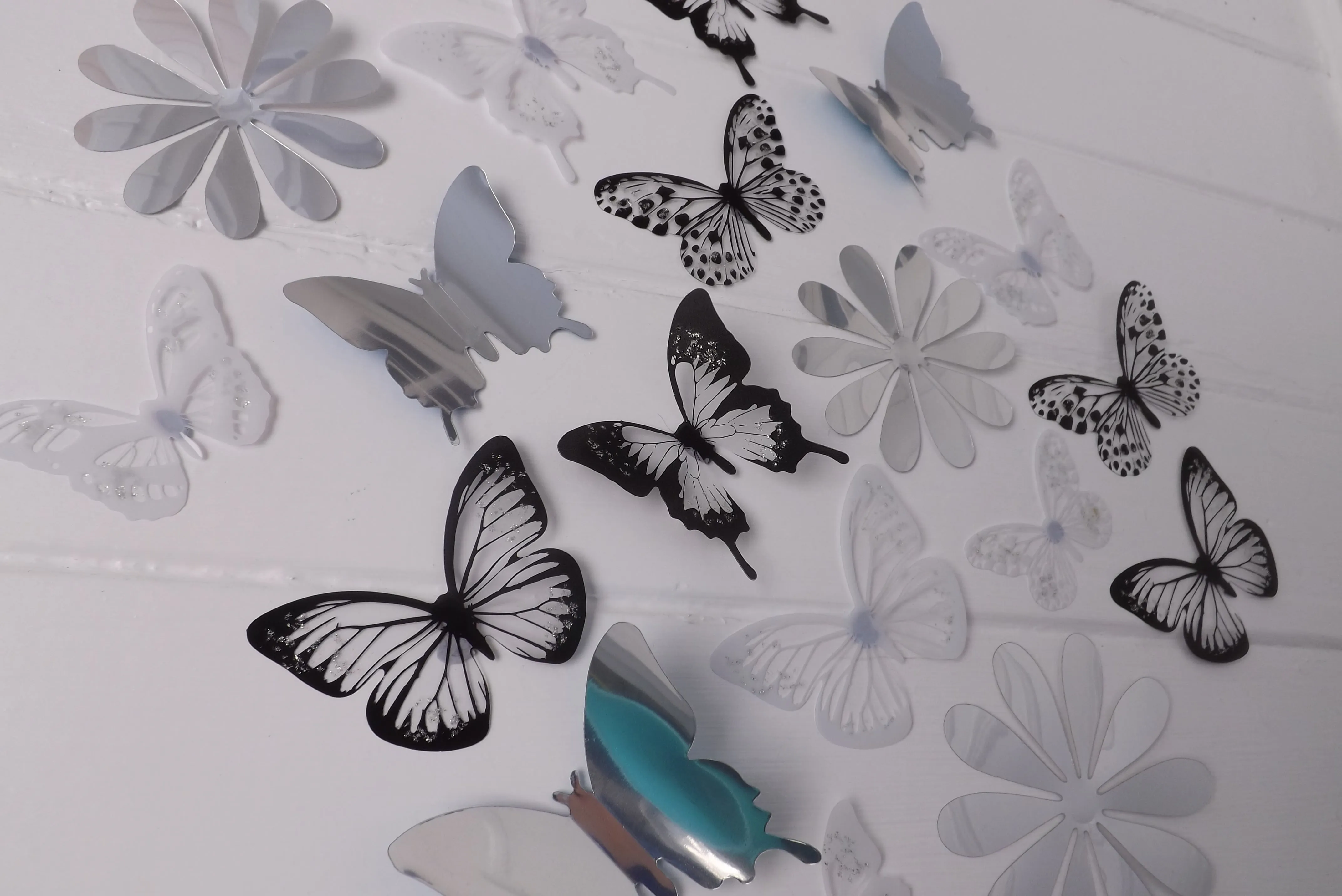 24x Black, White & Reflective Mirror Style Butterfly & Flower 3D Wall Decals