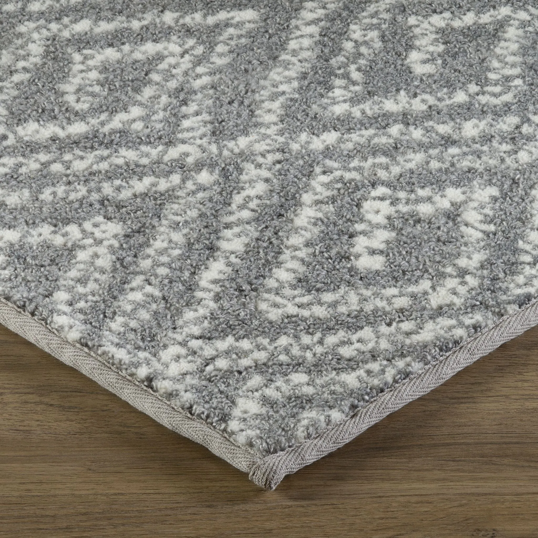 Abbot Hand-Tufted Carpet, Pewter