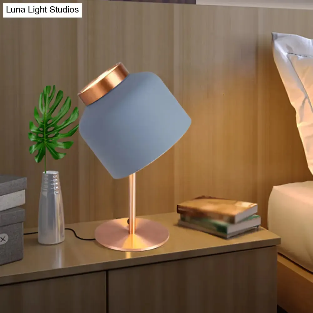 Alexandra - Metallic Table Lamp