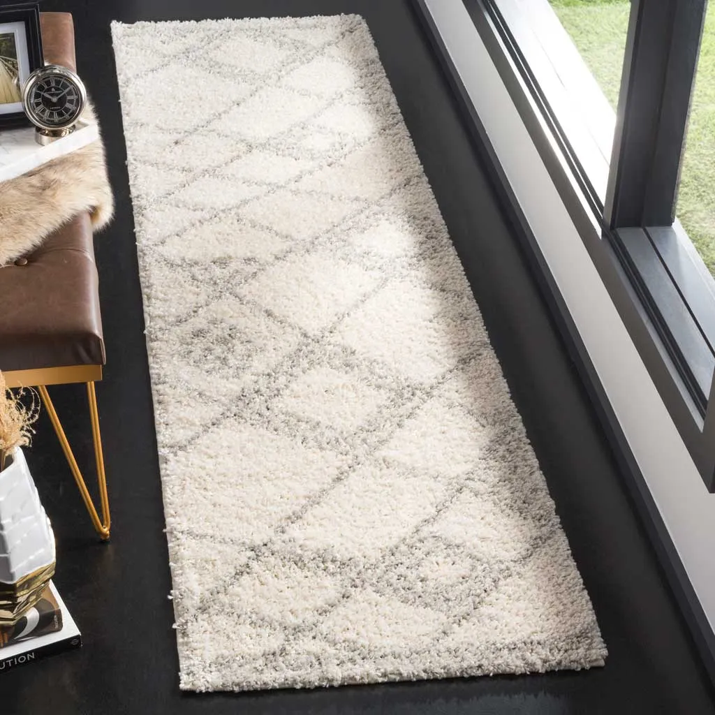 Arizona Shag Ivory/Gray Runner Rug