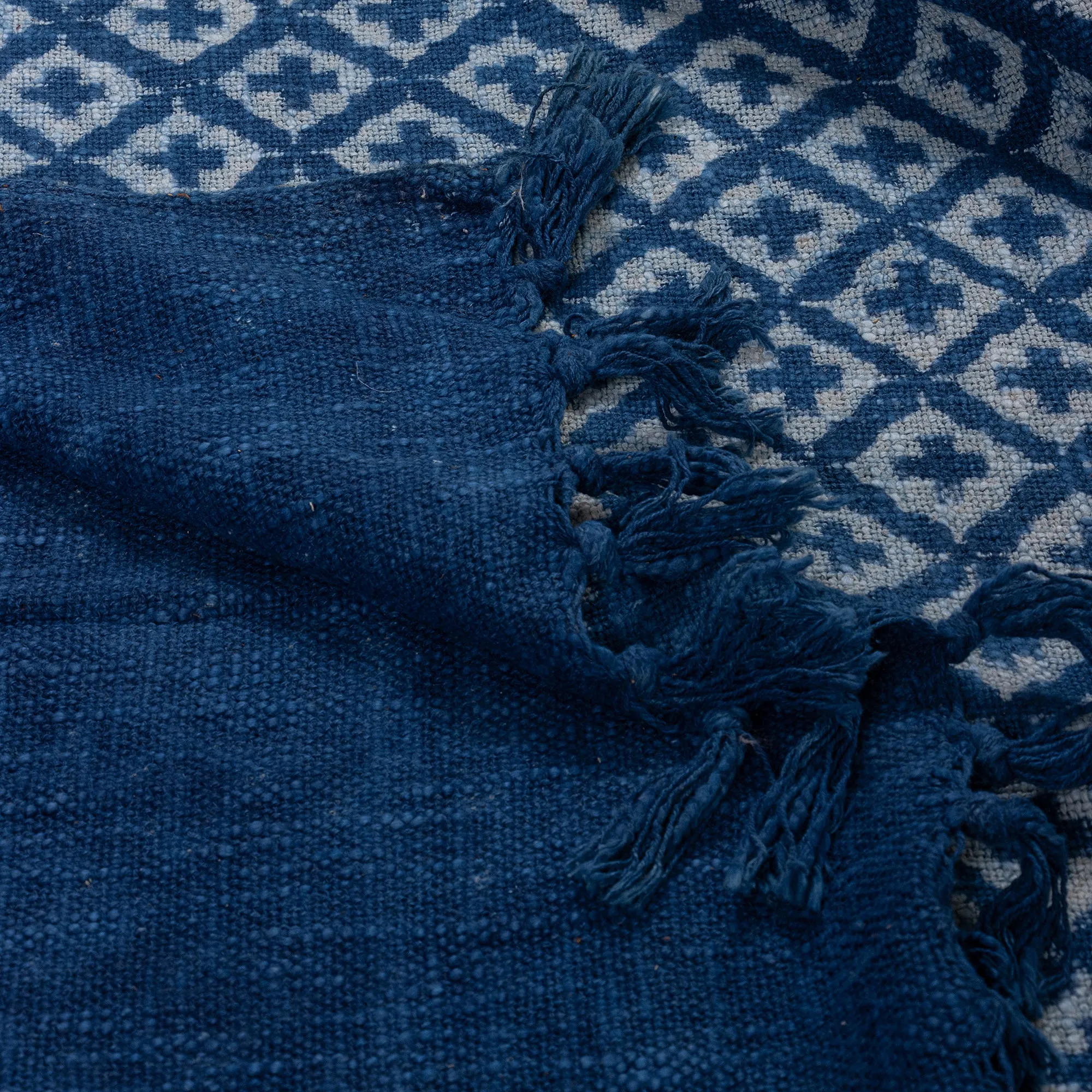 Blue Geometrical Print Cotton Couch Throws For Home Decor