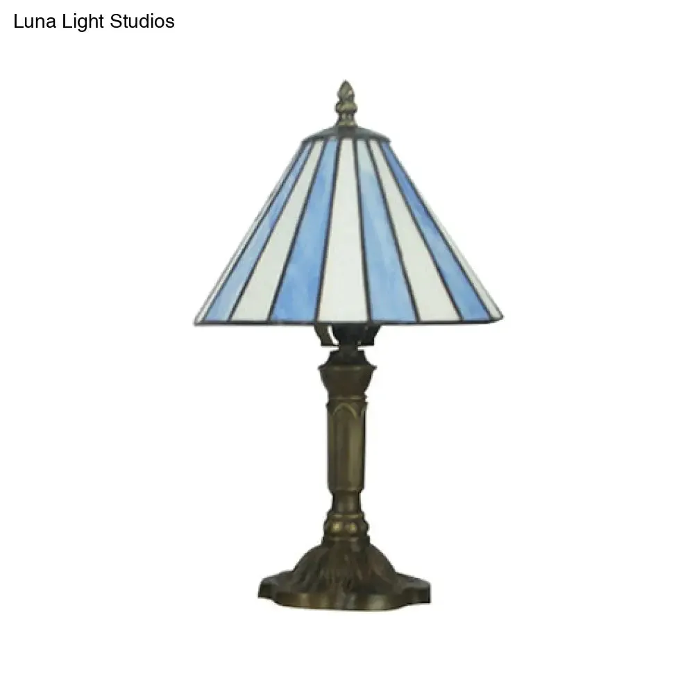 Blue Tiffany Style Glass Desk Lamp - Simple and Elegant Bedroom Lighting Solution