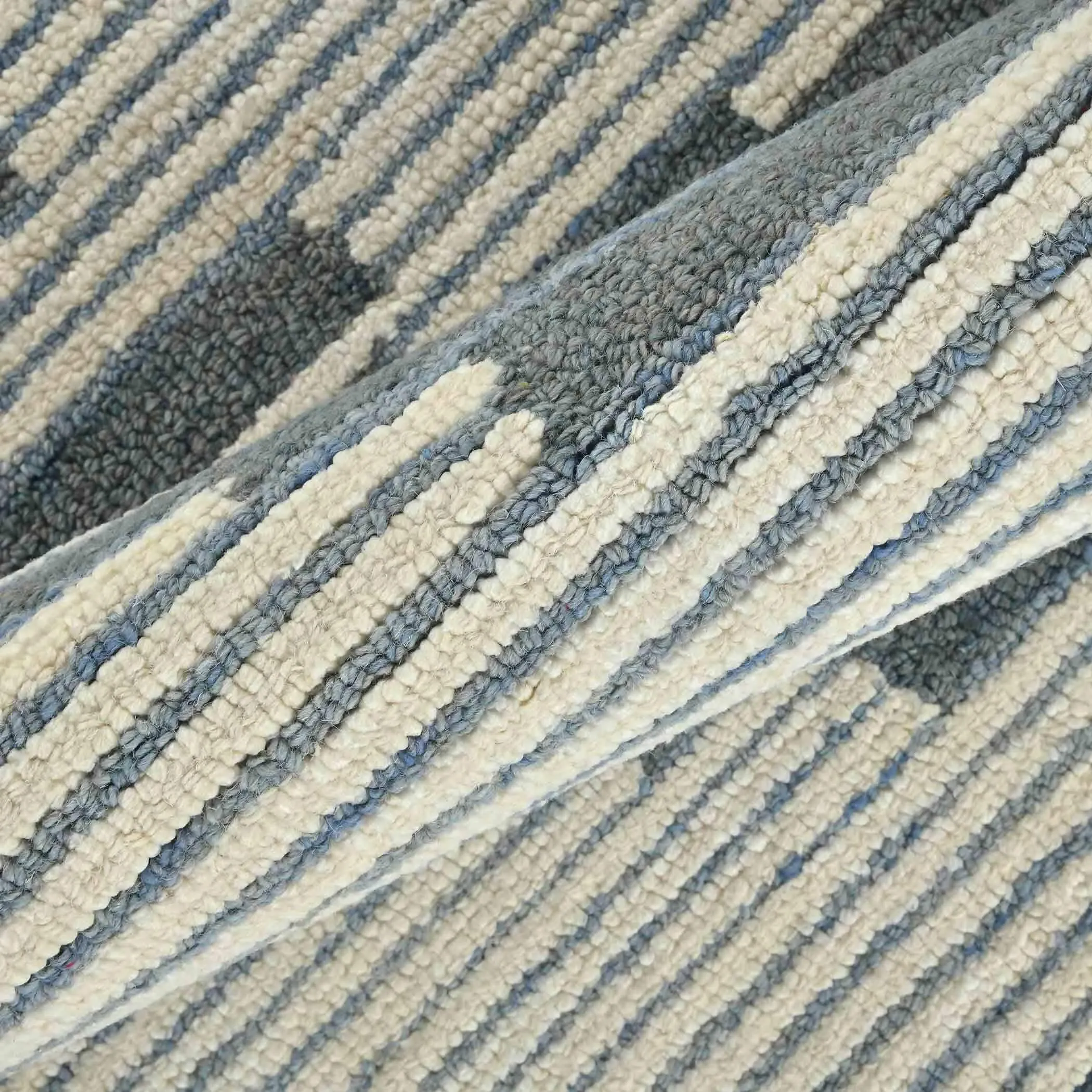 Blue Wool Chicago 5x8 Feet Hand-Tufted Carpet Rug