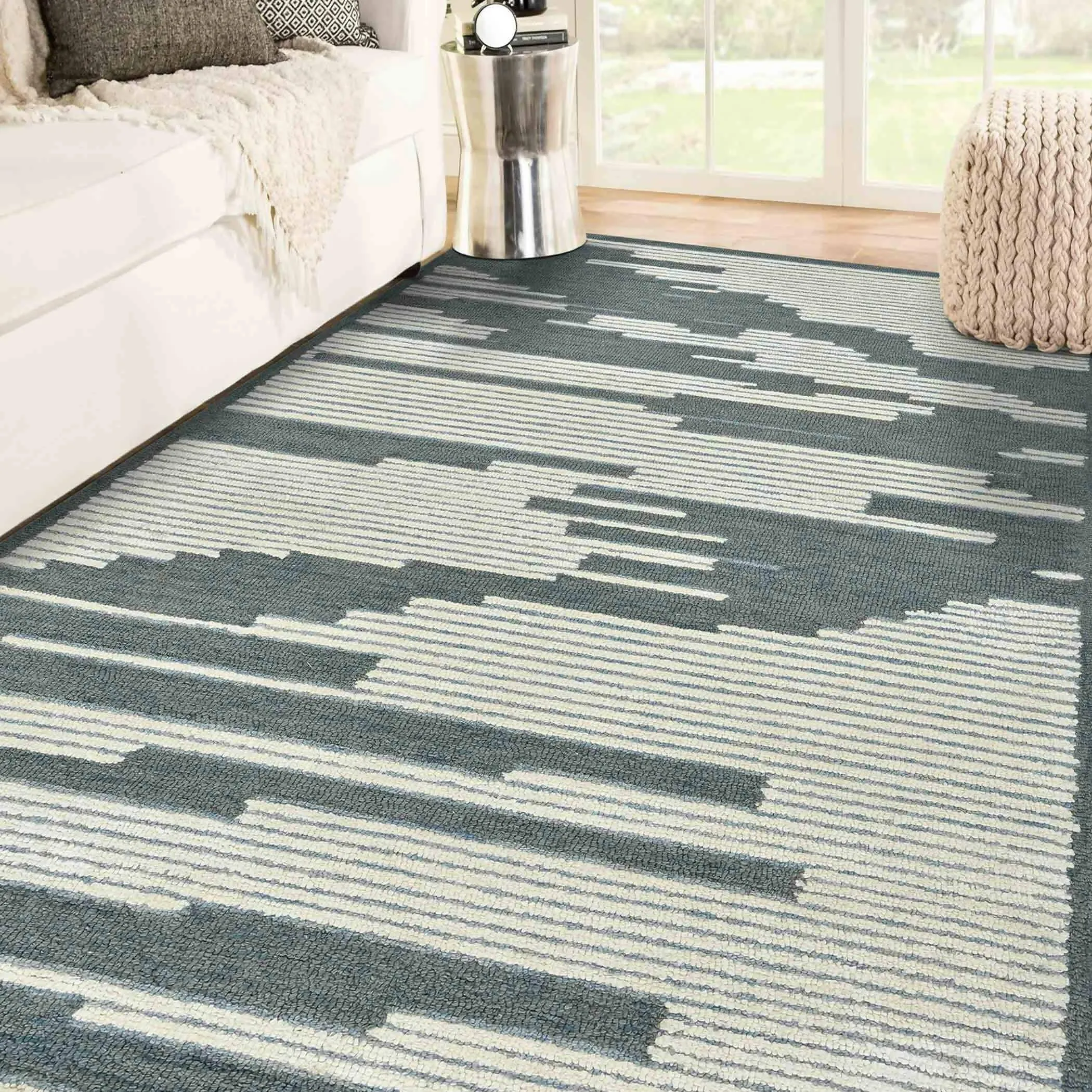 Blue Wool Chicago 5x8 Feet Hand-Tufted Carpet Rug