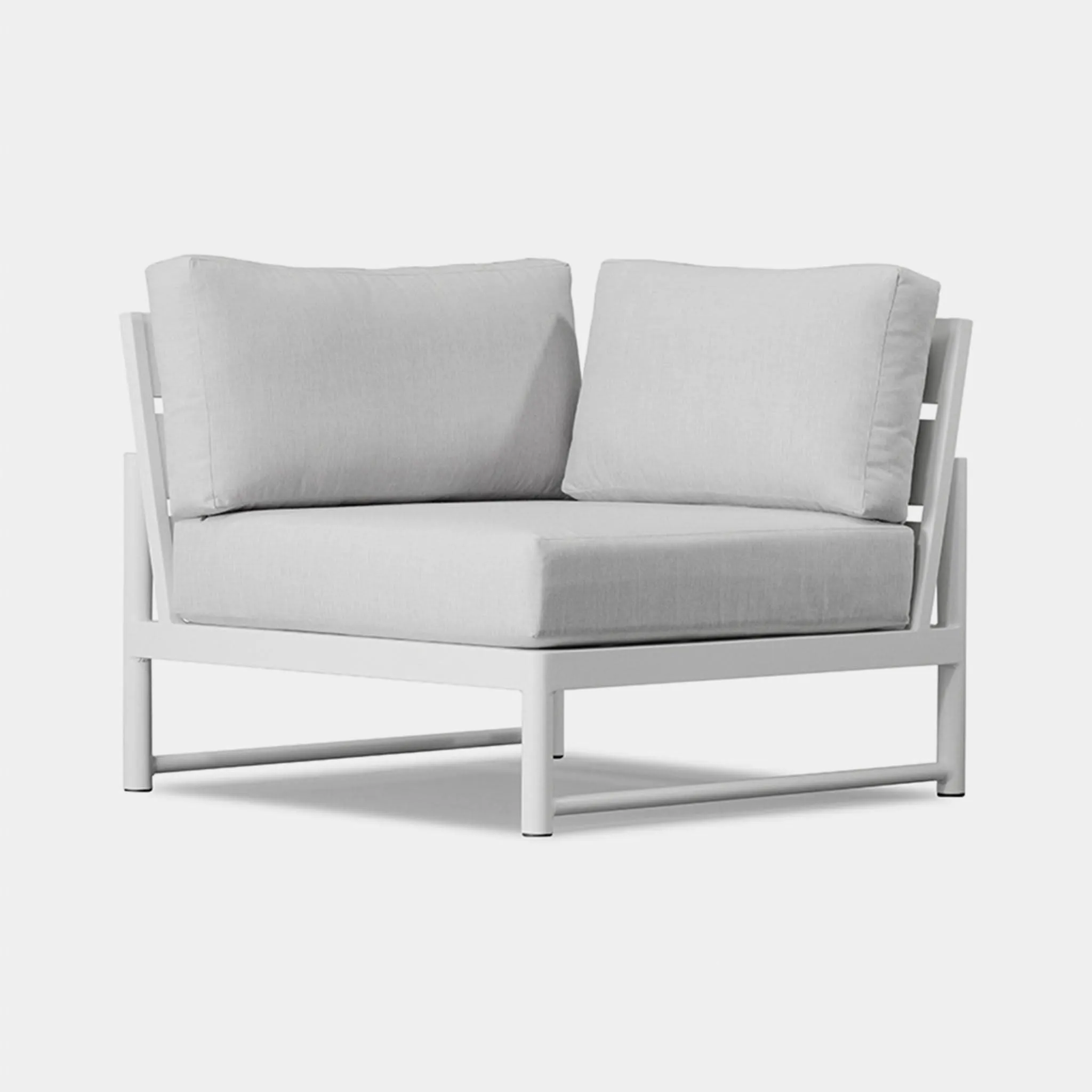 Breeze Xl Corner