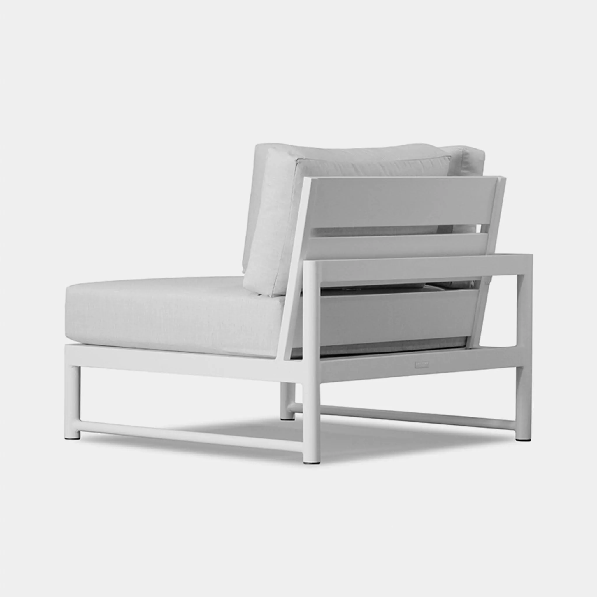 Breeze Xl Corner