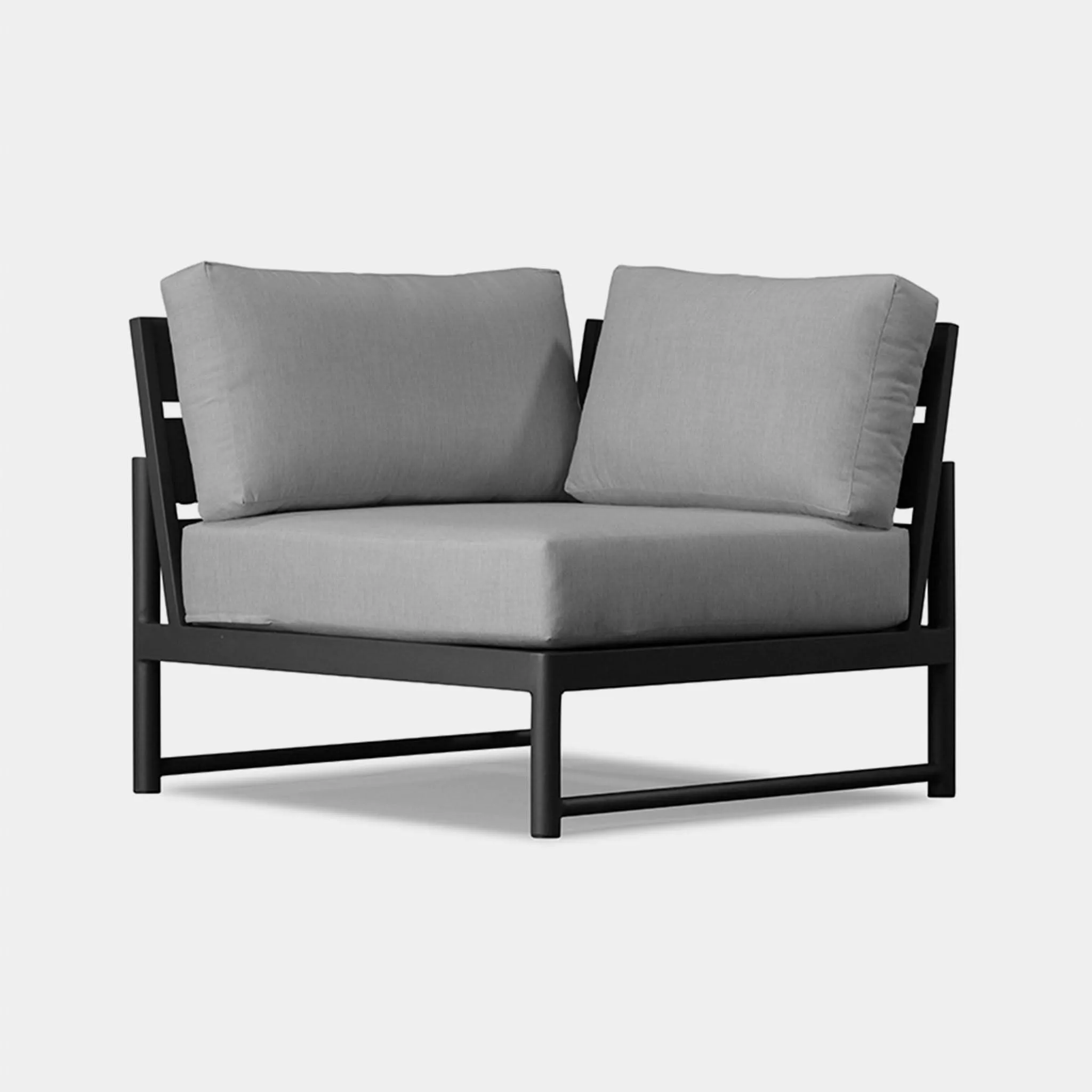 Breeze Xl Corner