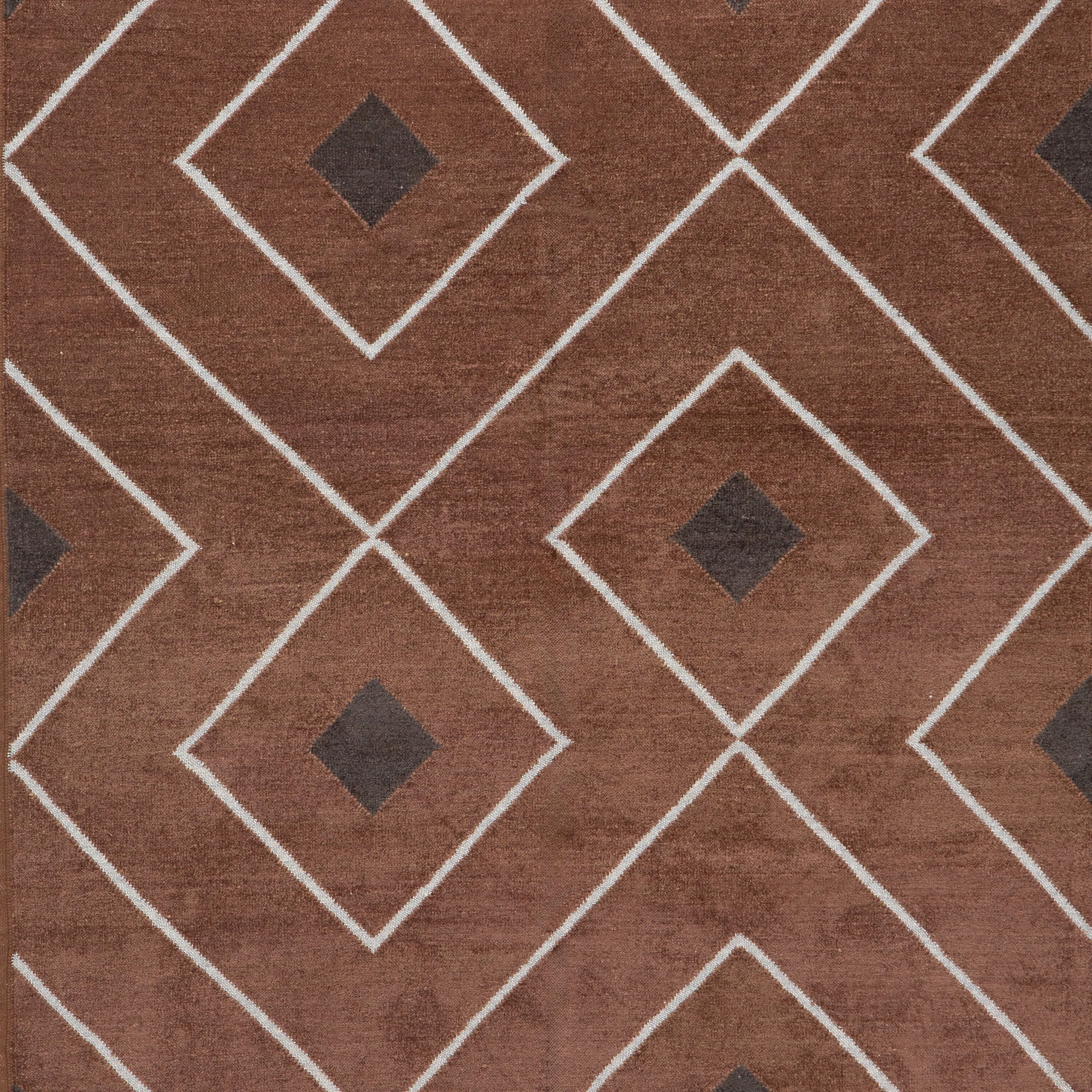 Brown & White Geometric Rug - 3'6" x 5'6"