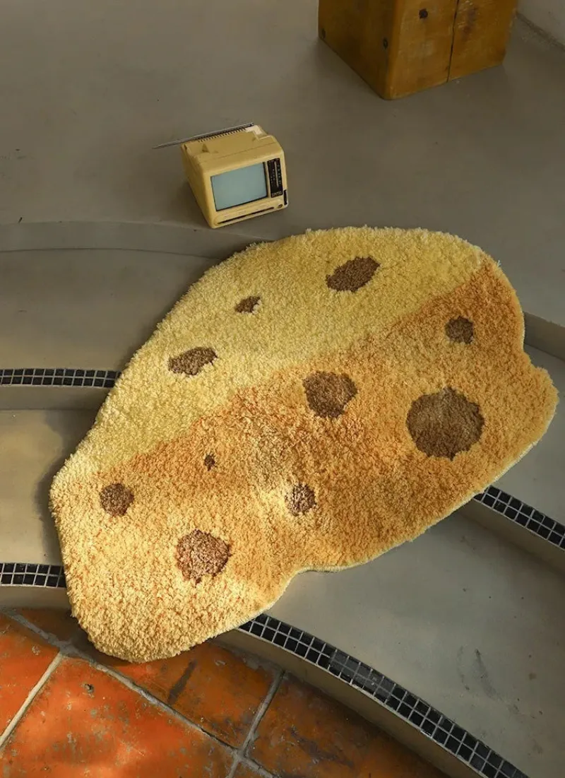 Cheesy Slice Tufted Floor Mat