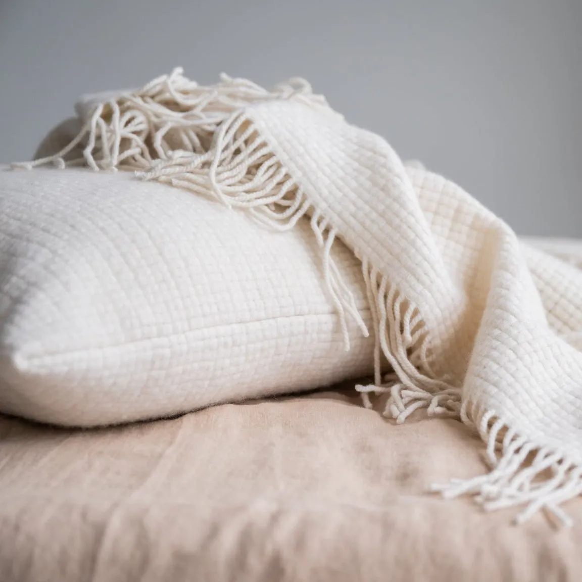 Cocoon Cashmere Merino Throw - Cream