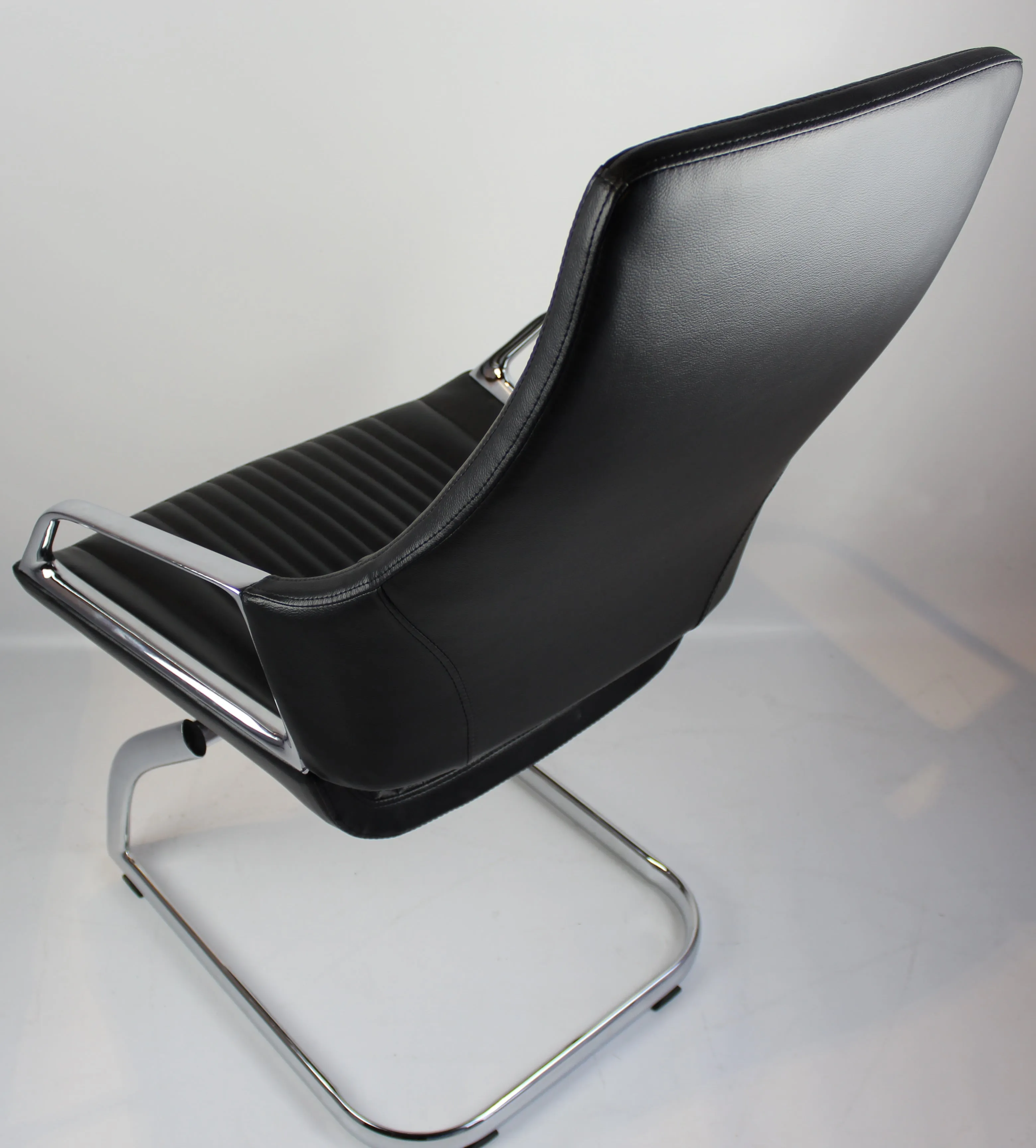 Contemporary Black Leather Visitor Chair - CHA-1318C