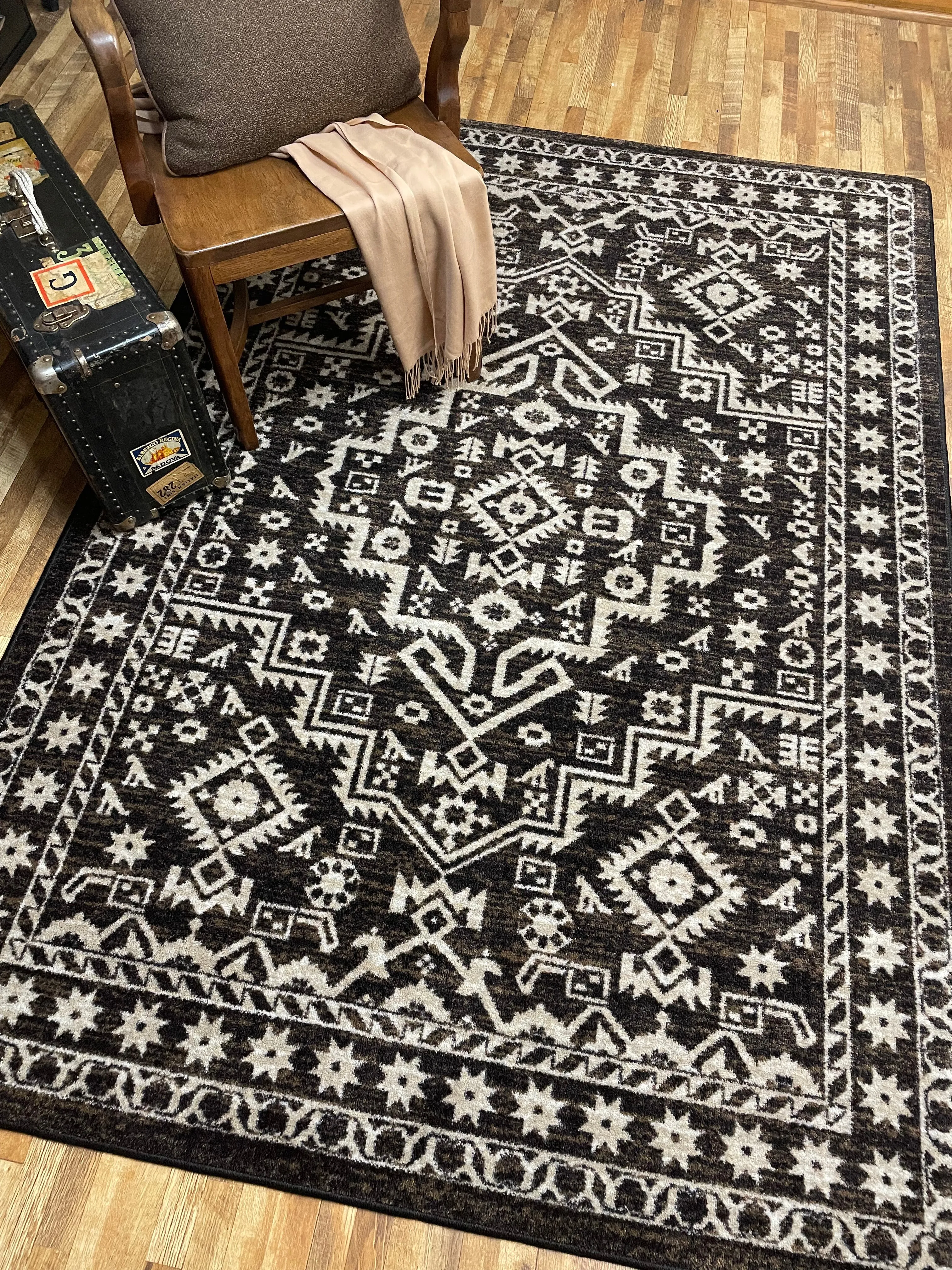 Cordova Area Rug - Chocolate