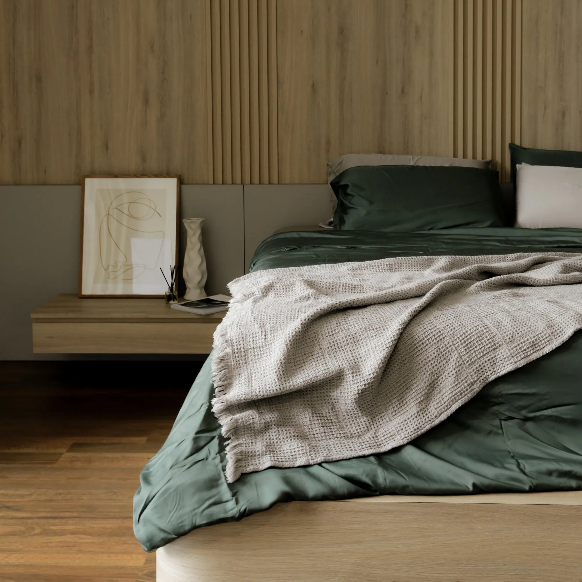 COSY WAFFLE THROW
