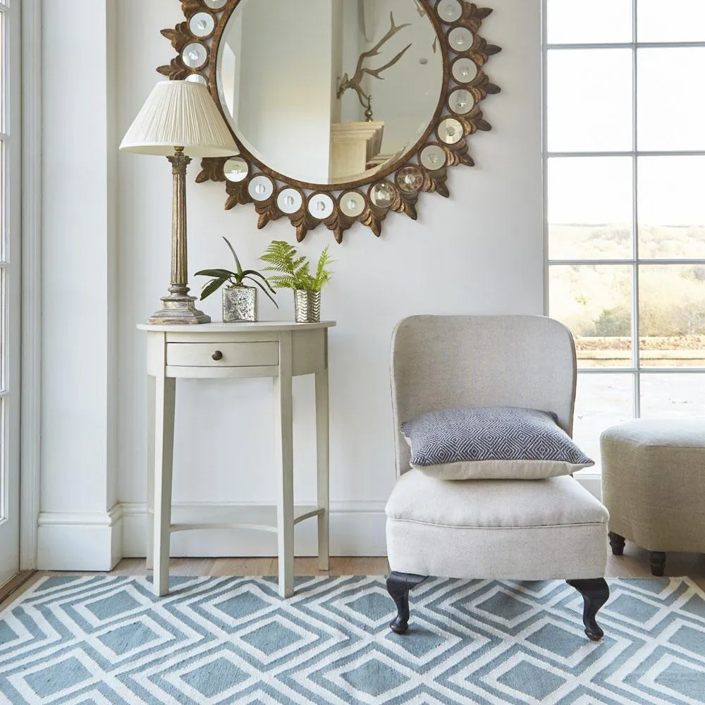 Dove Grey Iris Rug