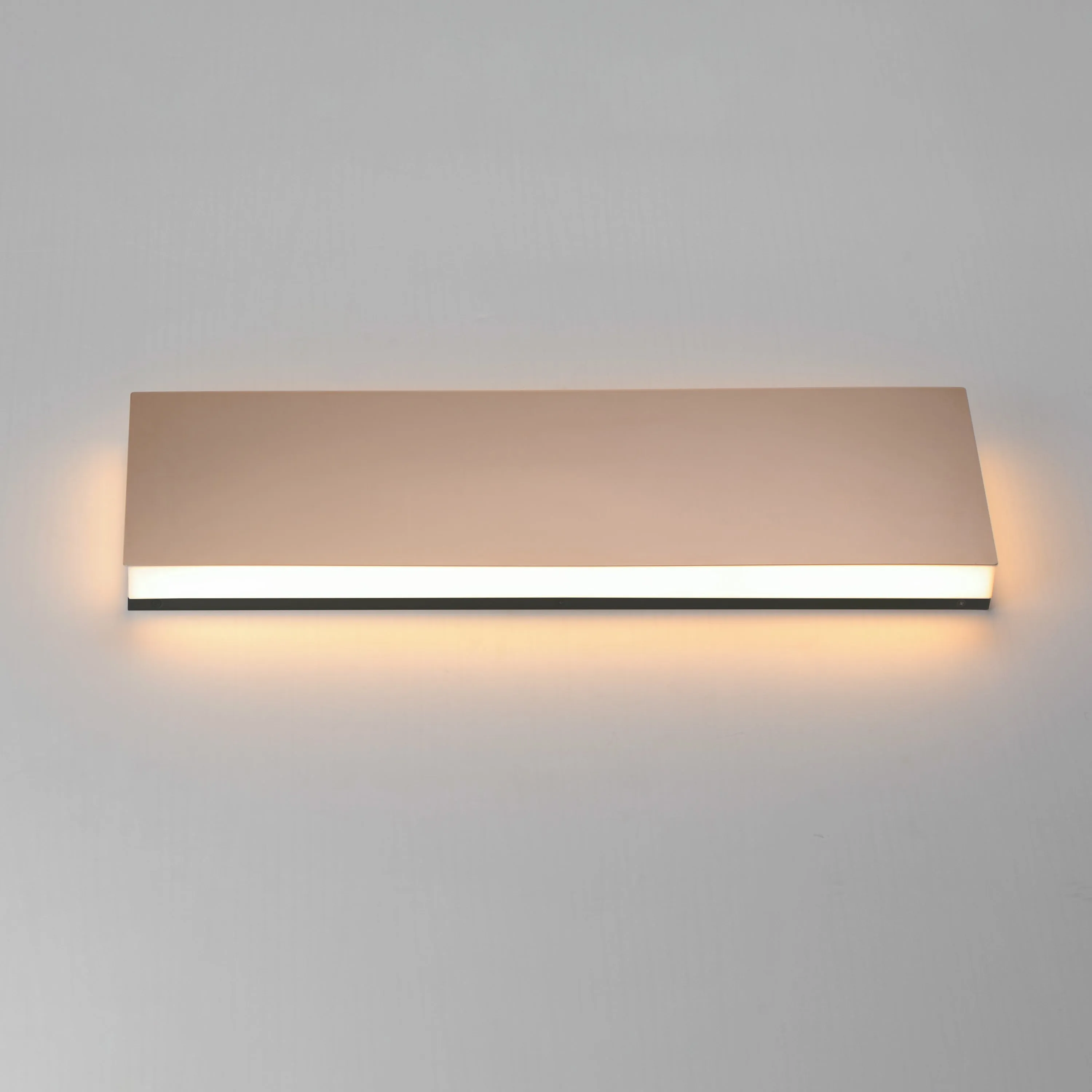 Embosse 7" x 24" LED Bath Vanity CCT Select
