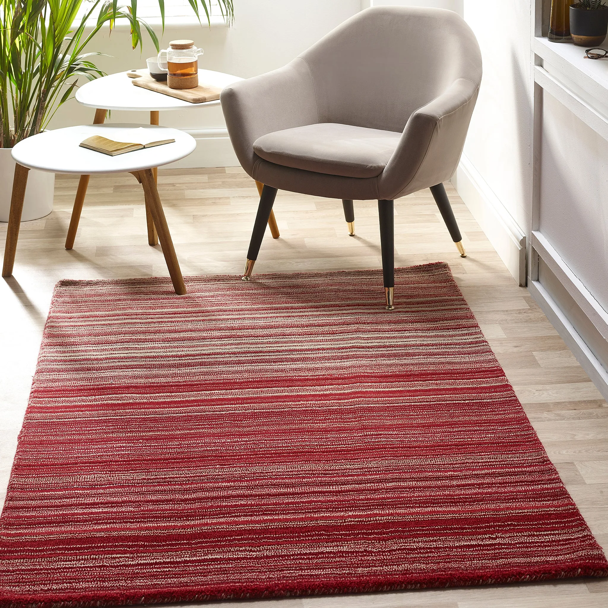 Fine Stripes Rug Red