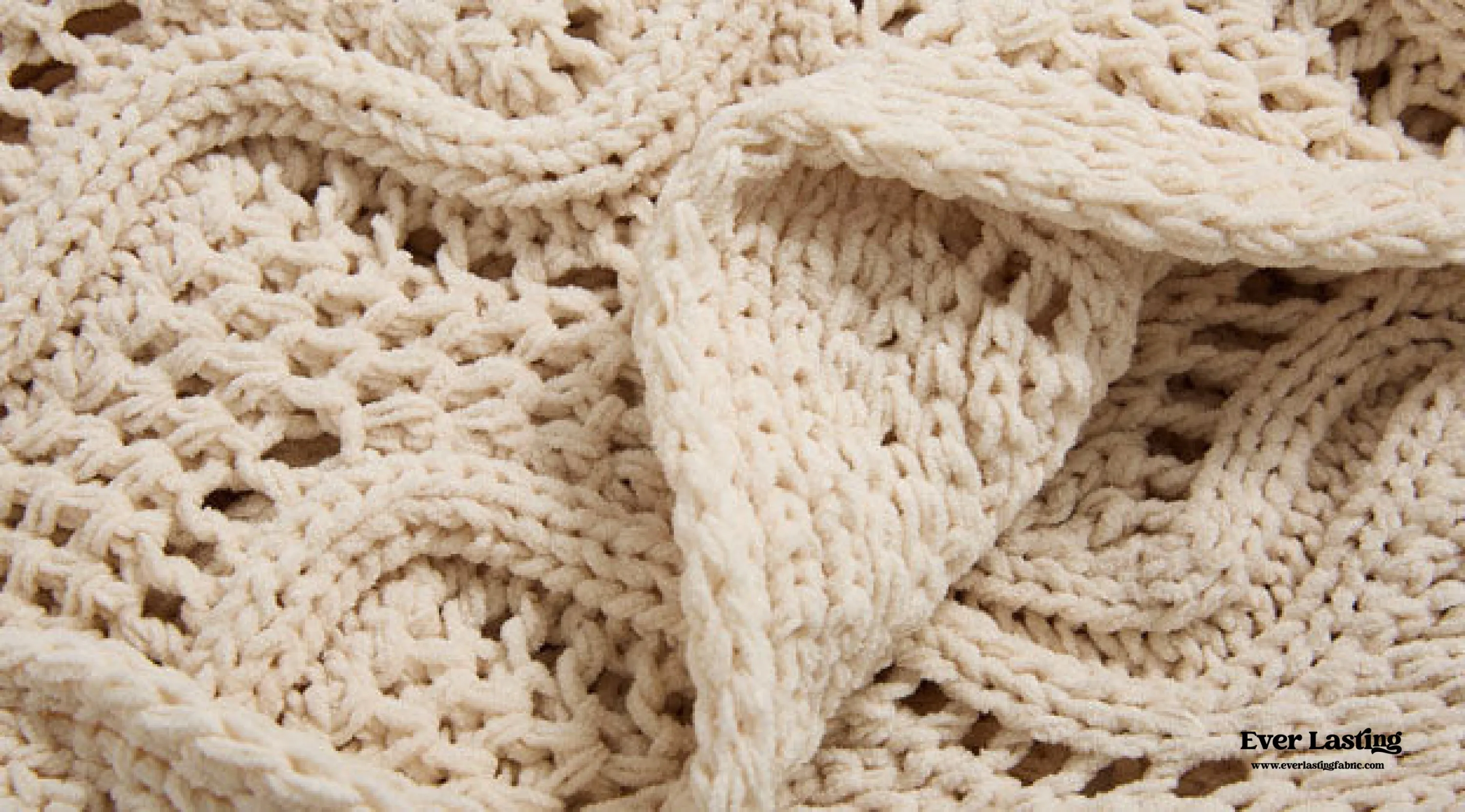 Fuzzy Ball Plush Knit Blanket & Pillow Set / Beige