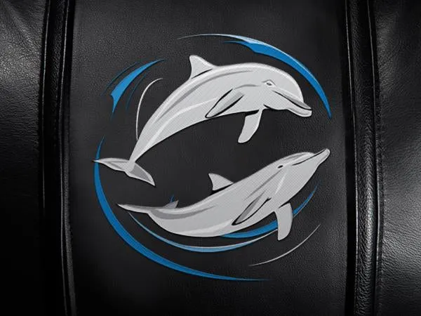Gaming Chair 100 Pro with Dolphin Swirl Logo Panel