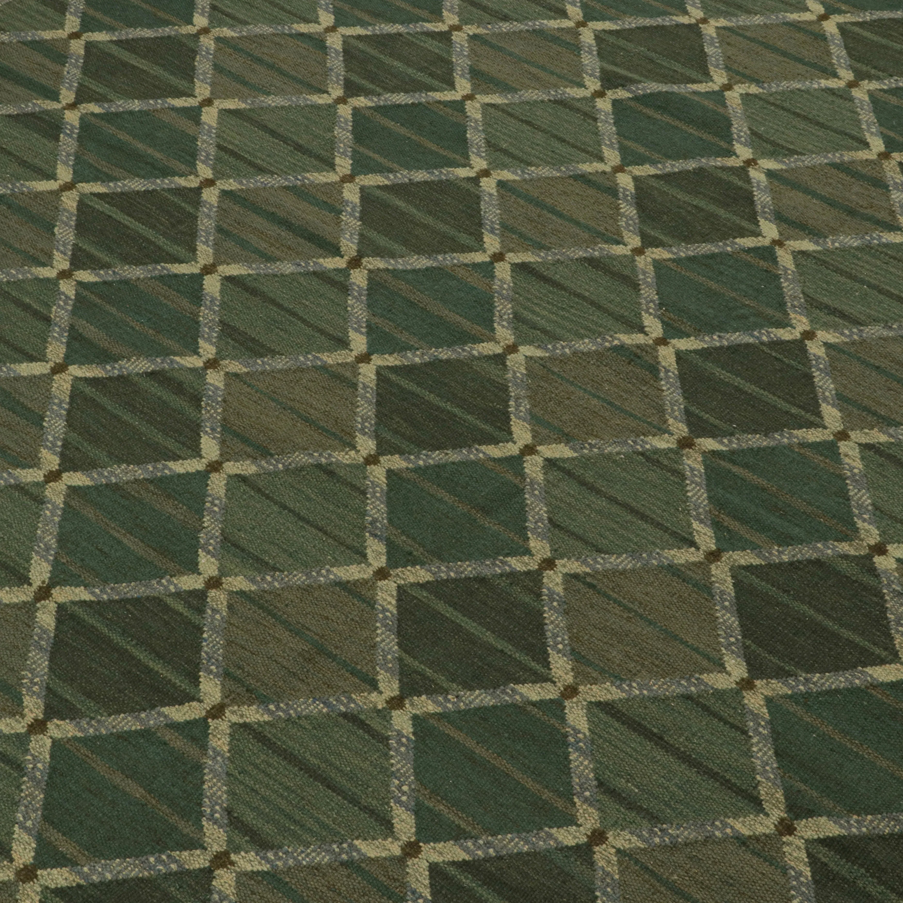 Green Swedish Flatweave Wool Rug - 10'1" x 13'9"