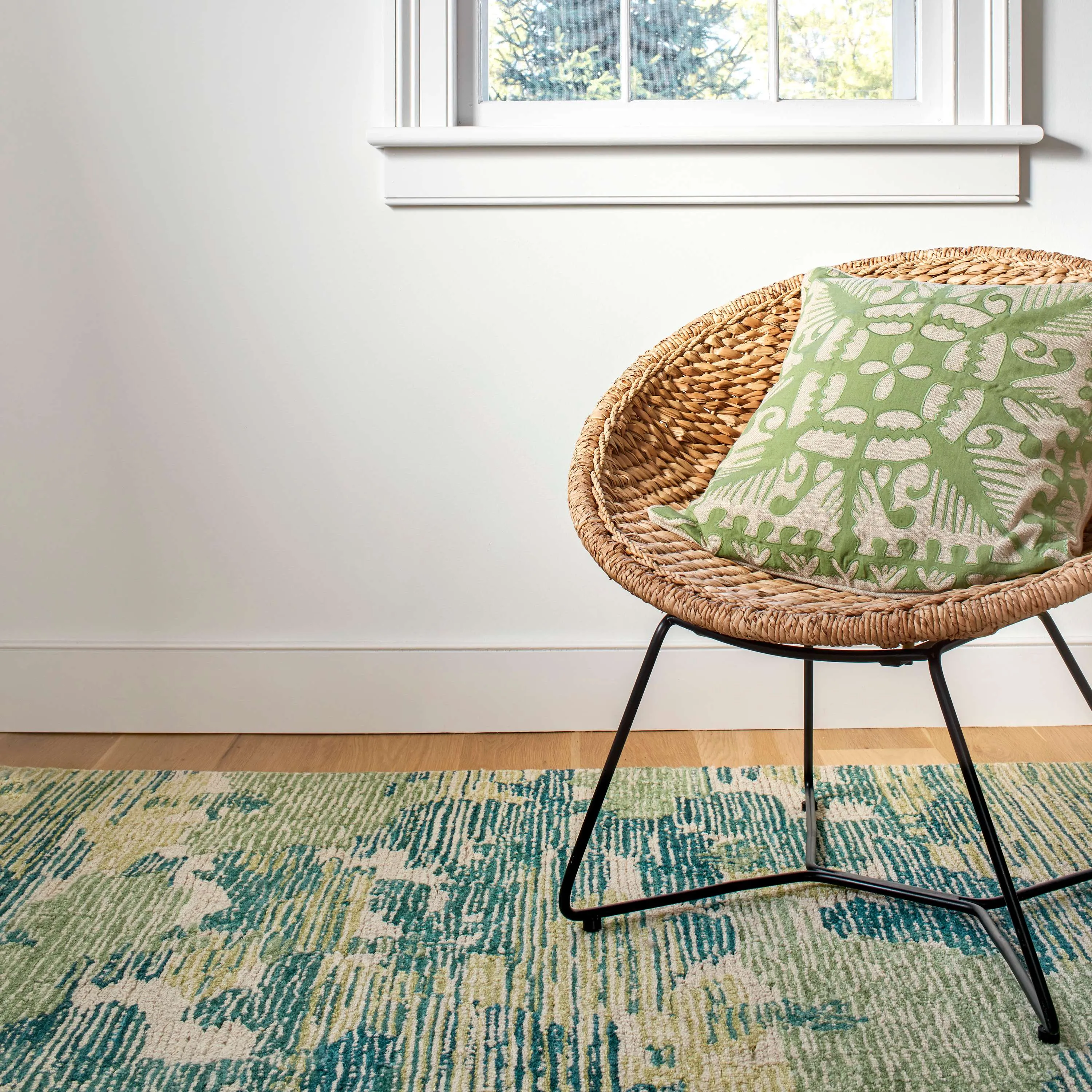 Ladycross Green Hand Hooked Wool Rug