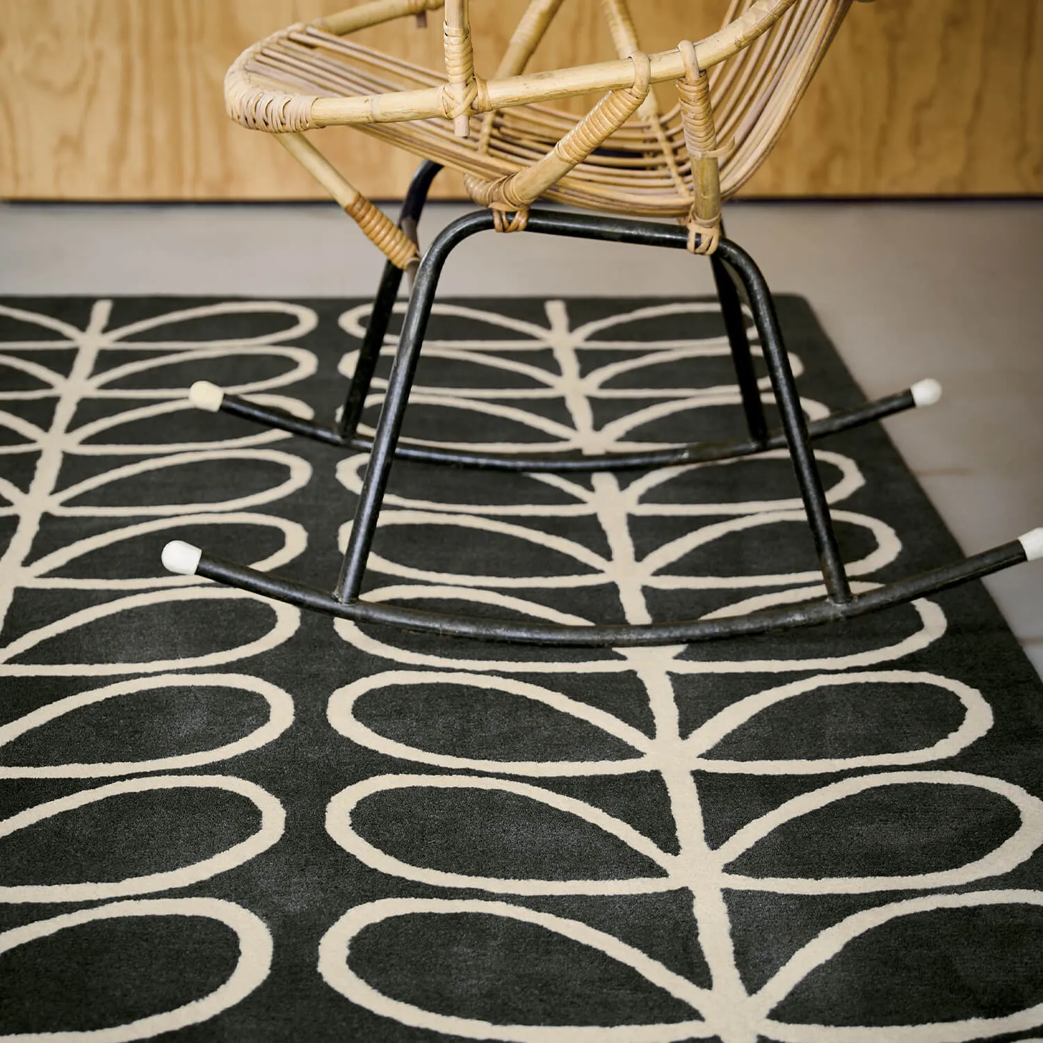 Linear Stem Slate Rug
