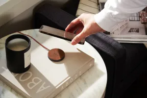 MAG:1 - Classics Leather Wireless Charger (Magnetic)
