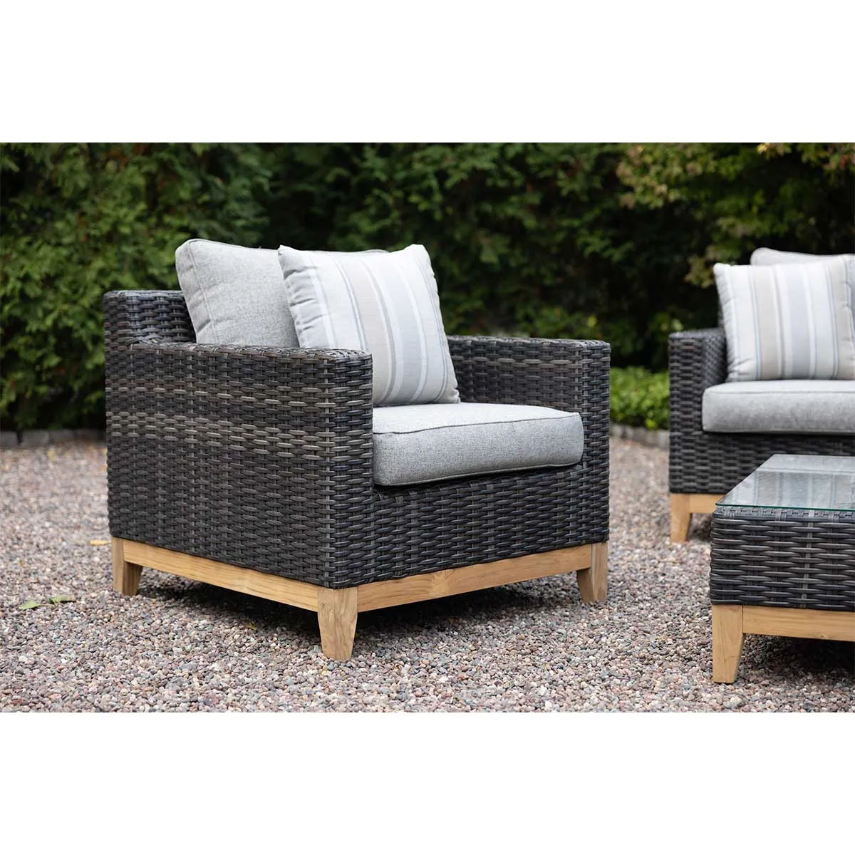 Manchester 4 Piece Sectional Group