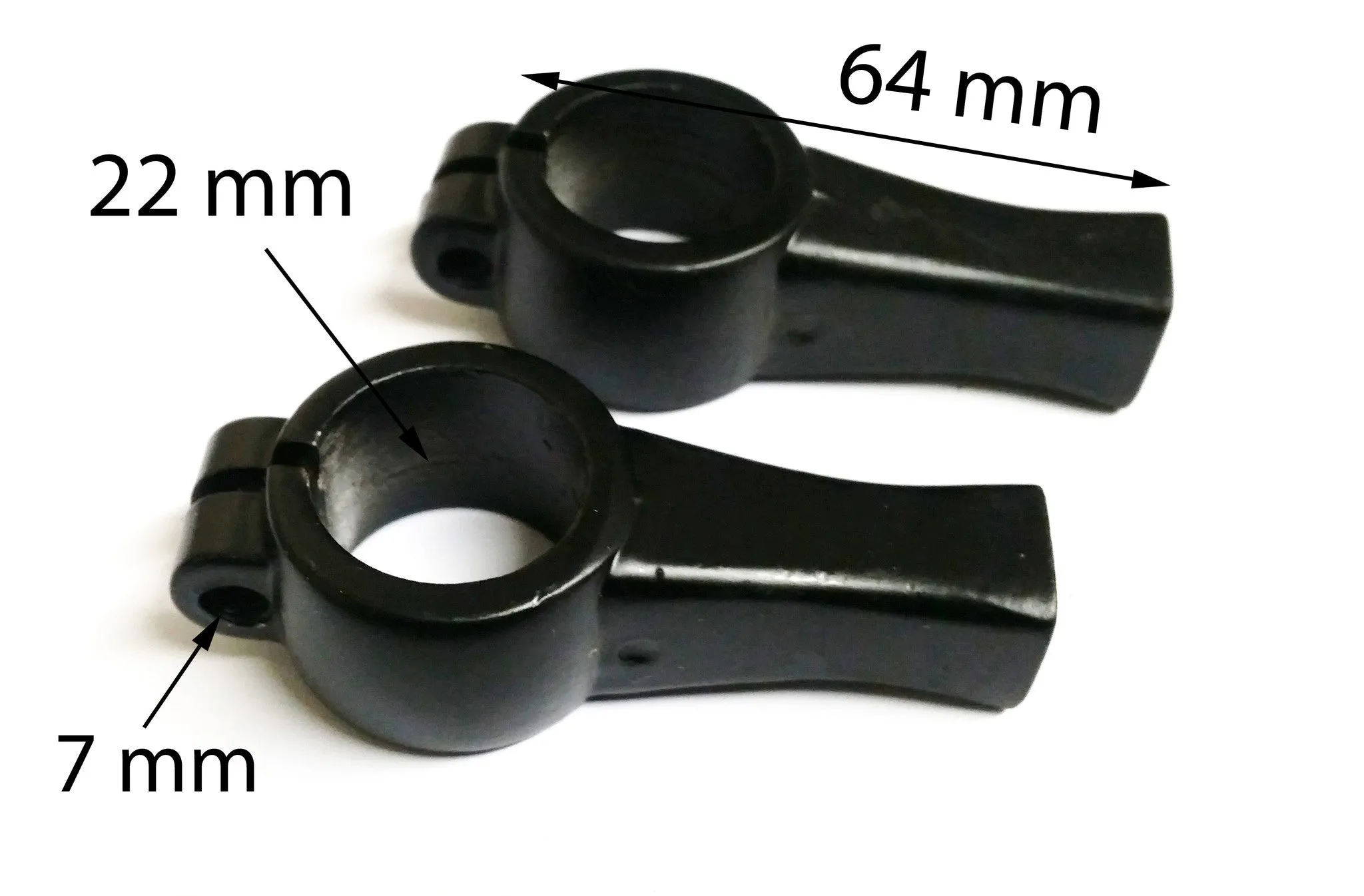 MIR18 SET OF 2 X MIRROR CLAMPS 10MM THREAD FOR QUAD BIKE