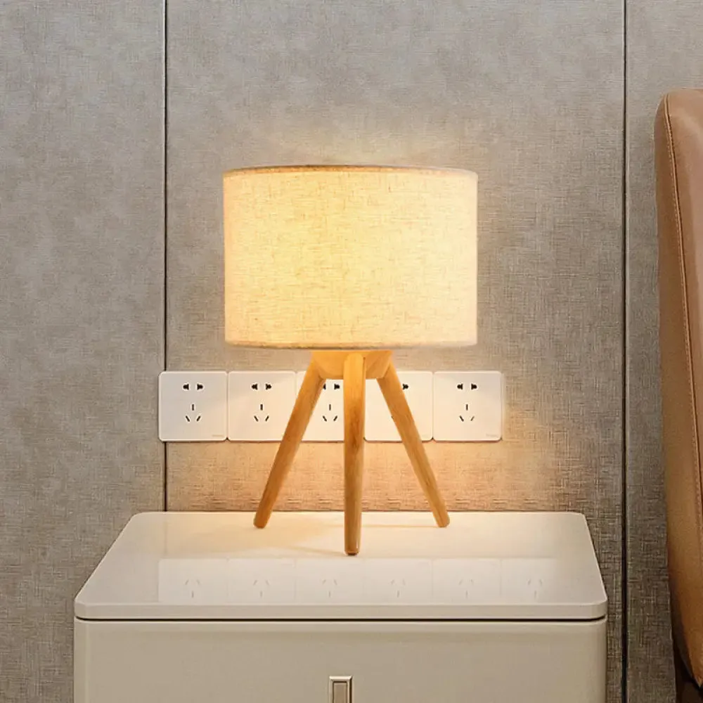 Modern Wood Table Lamp: Bedside Task Lighting with Cylinder Fabric Shade