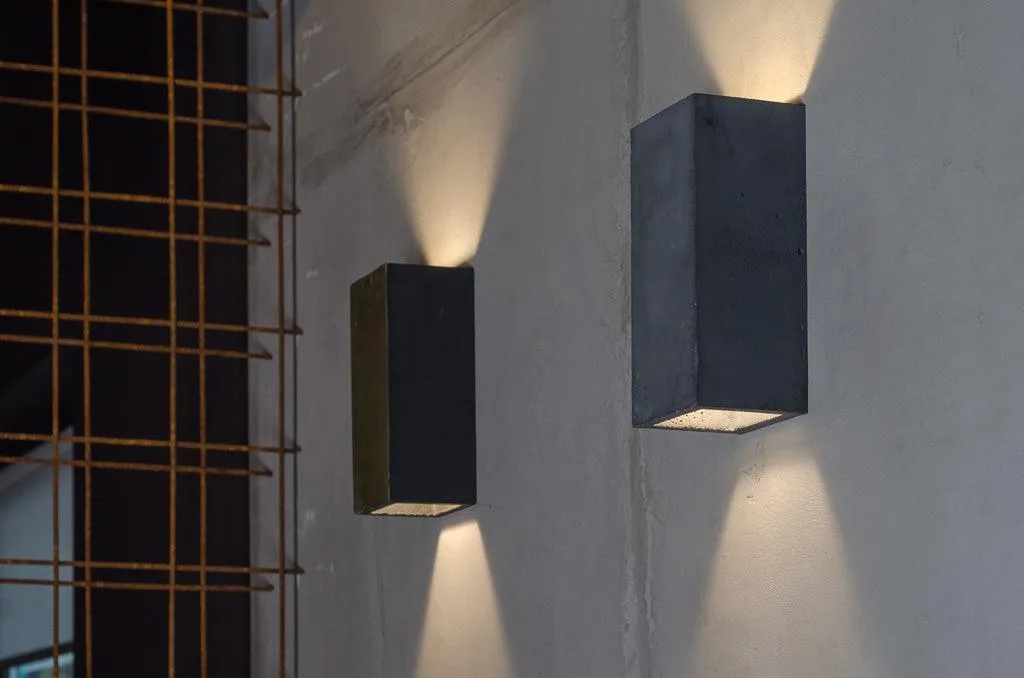 Orto Concrete Wall Lamp