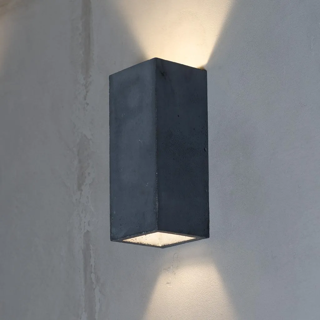 Orto Concrete Wall Lamp