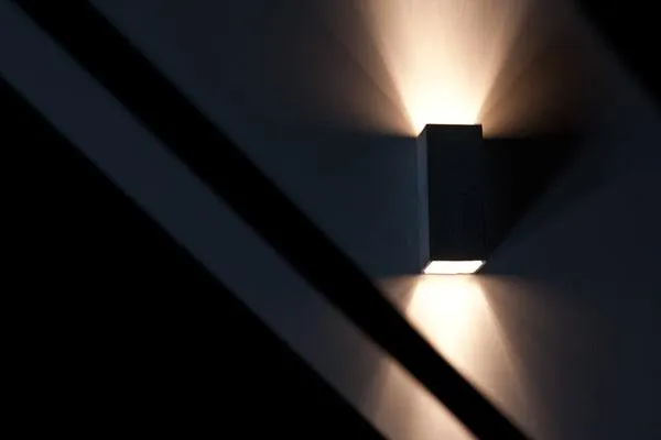 Orto Concrete Wall Lamp