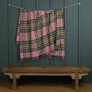 Plaid Shetland Wool Throw Pink