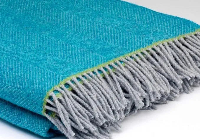 Pure Wool Throw - Belle - McNutt of Donegal