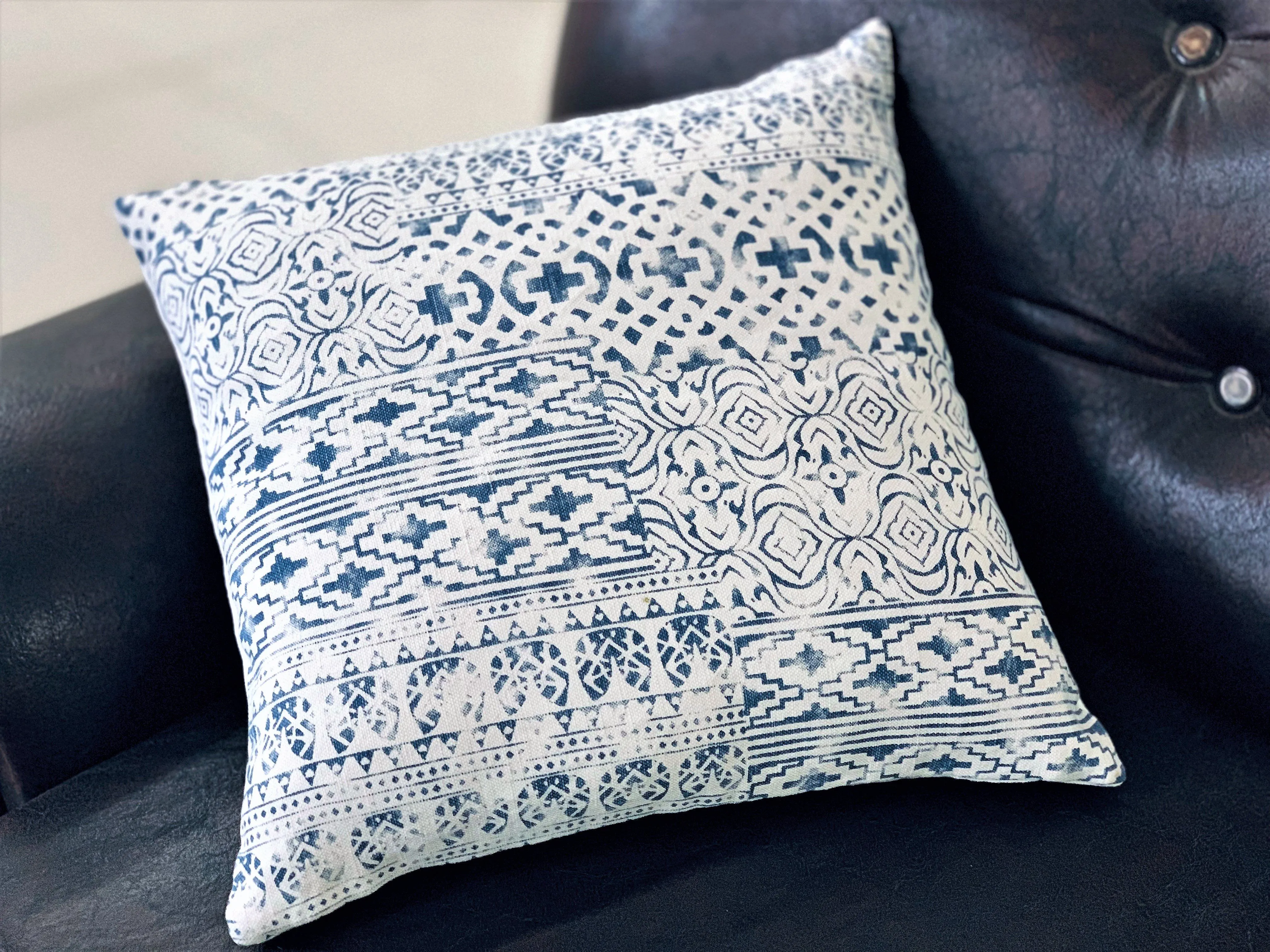 Roman - Cotton Jute Cushion