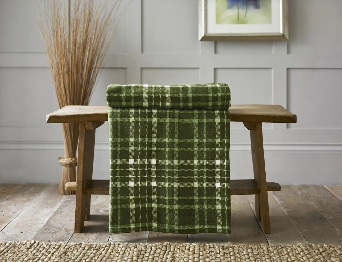 Snuggle Touch Tartan 140x180cm Throw
