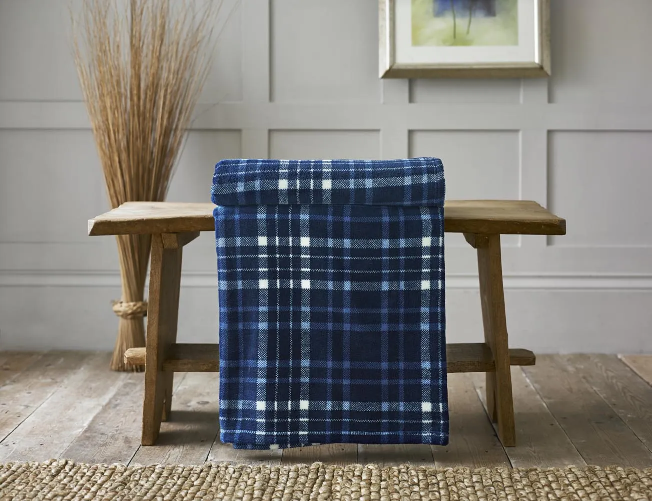 Snuggle Touch Tartan 140x180cm Throw