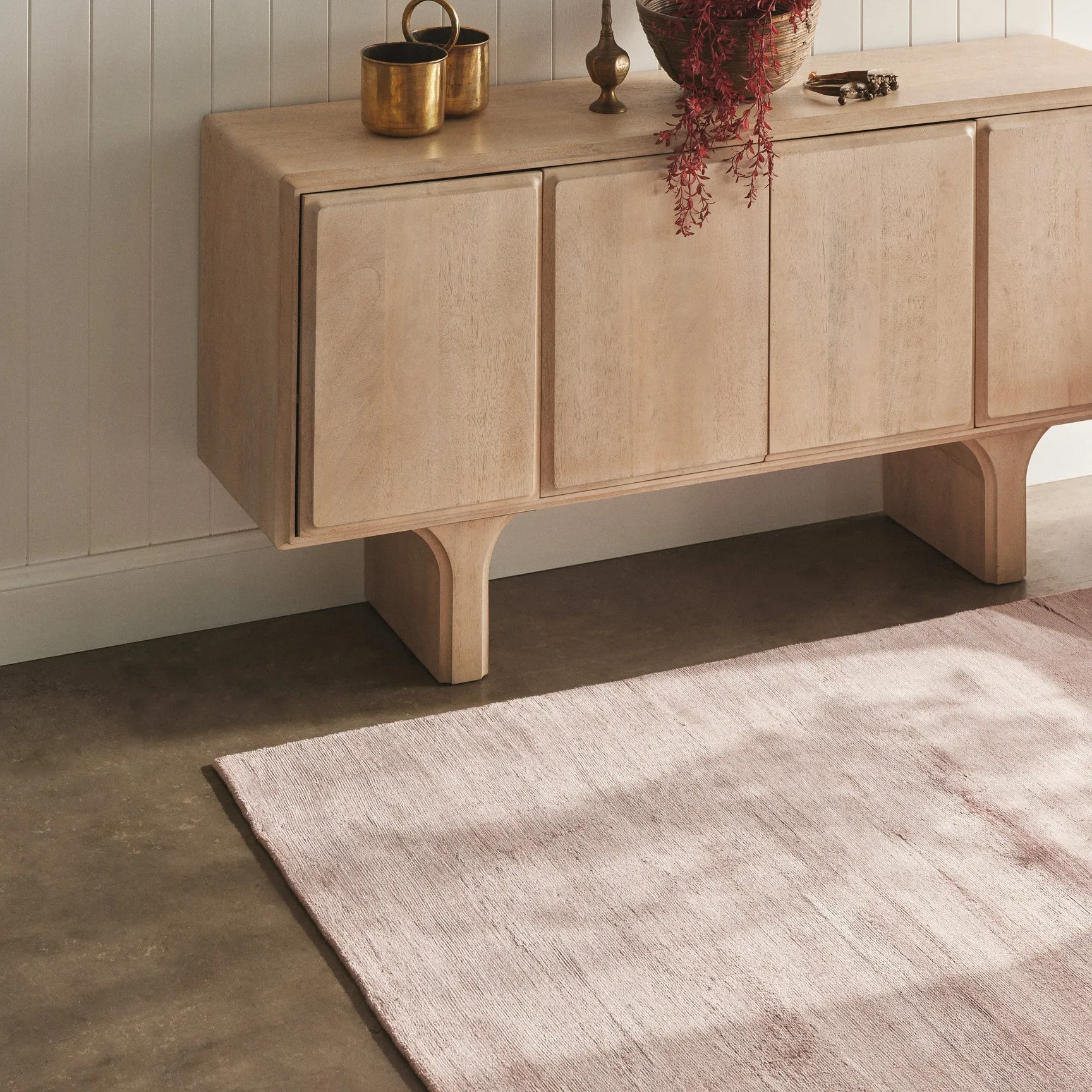 Strand Sideboard