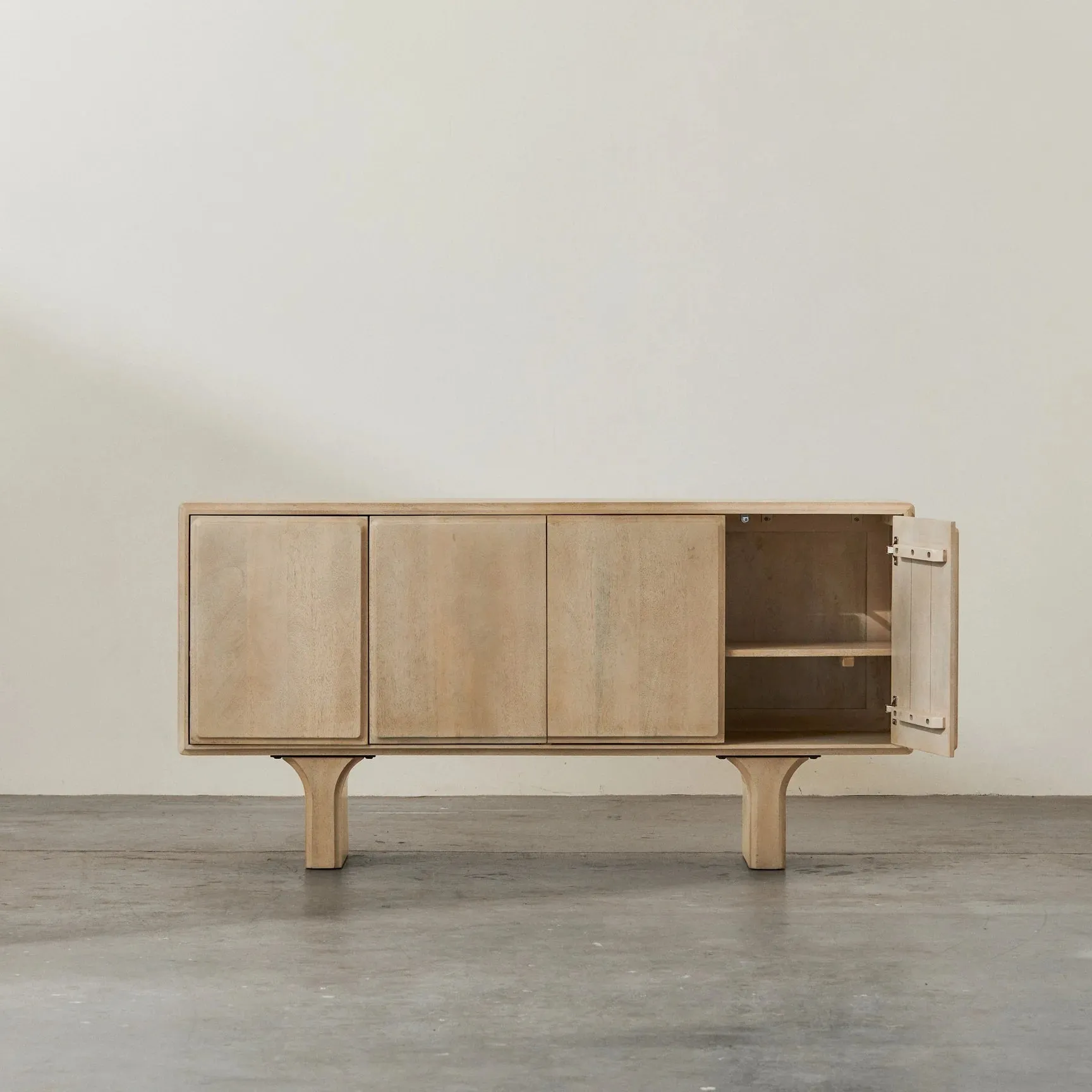 Strand Sideboard