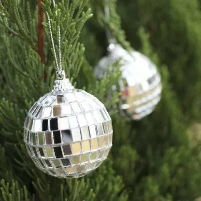 The Decor Affair (Pack of 6 Balls, 3 Inch Size) Reflective Elegance: The Ultimate Hanging Mirror Ball for a Stunning Home Decoration.