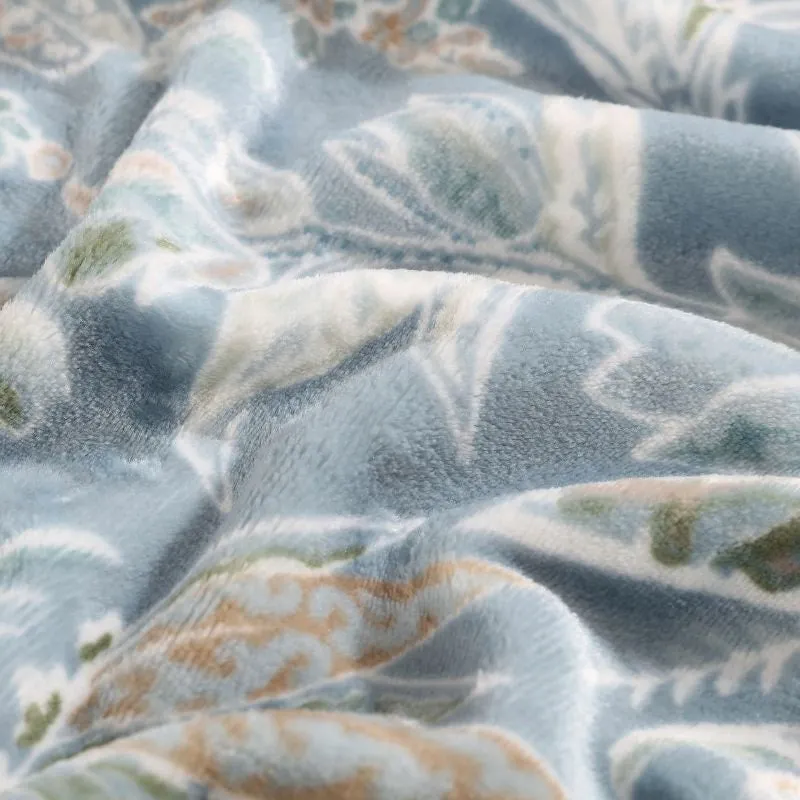 Tommy Bahama Tiki Bay Silver Blue Throw