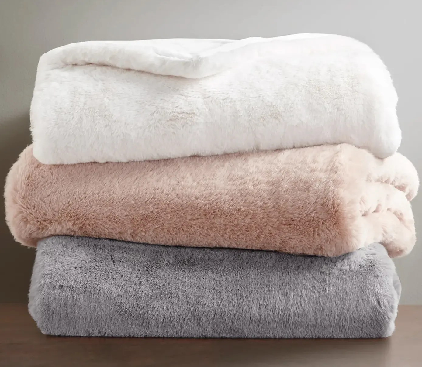 Ultra PLUSH Faux Rabbit Fur Throw