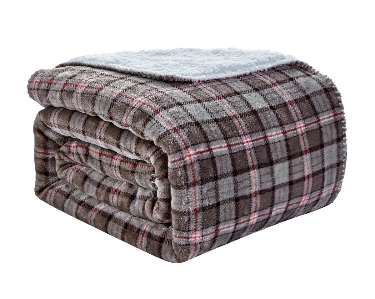 Ultra Soft Oversized Plush Altitude Throw Blanket - Stylish Home Décor for Bed or Couch