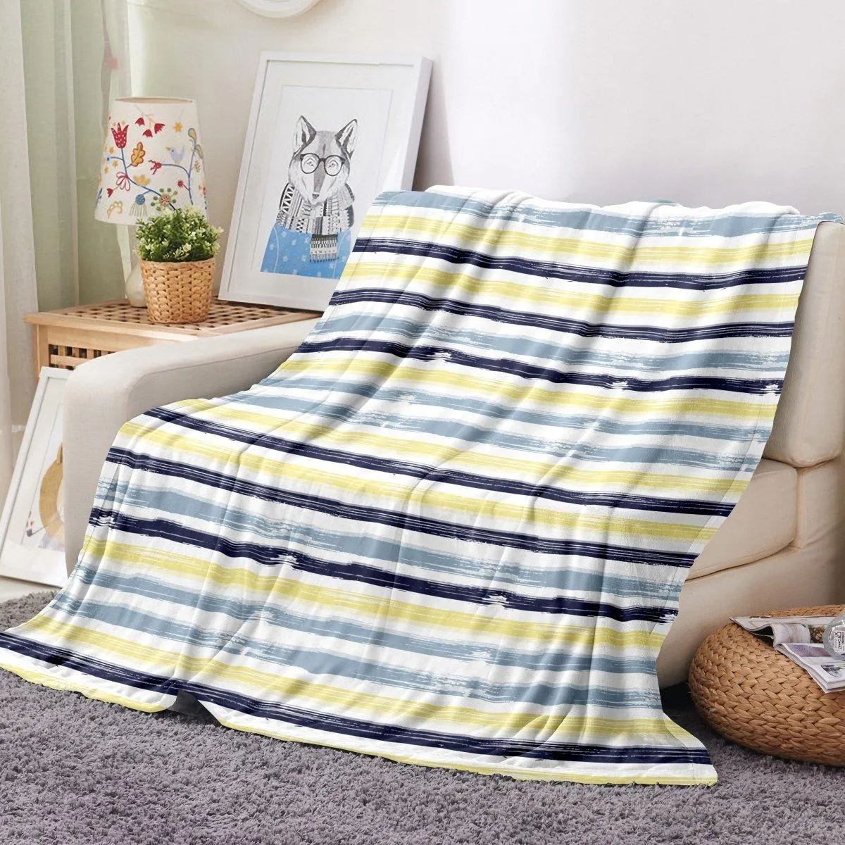 Ultra Soft Oversized Plush Core Throw Blanket - Stylish Home Décor for Bed or Couch