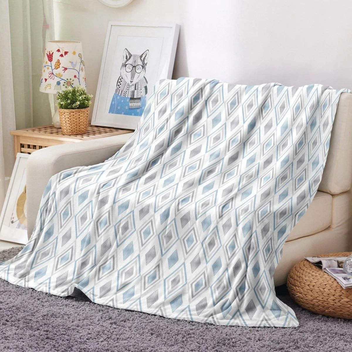 Ultra Soft Oversized Plush Core Throw Blanket - Stylish Home Décor for Bed or Couch