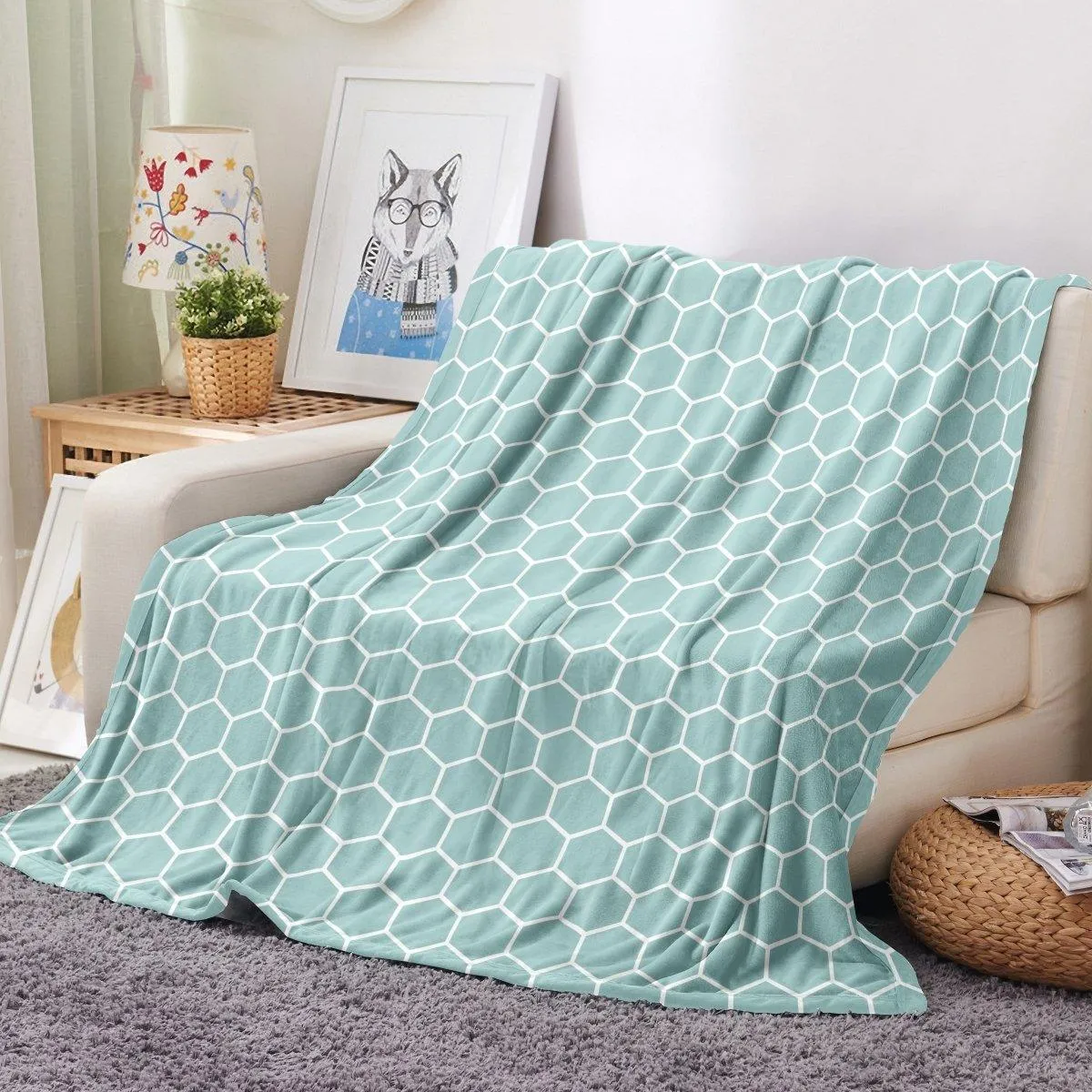 Ultra Soft Oversized Plush Honeycomb Throw Blanket - Stylish Home Décor for Bed or Couch