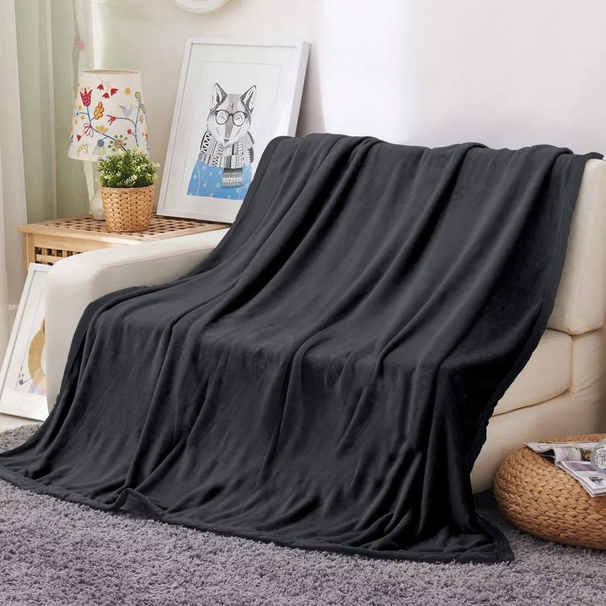 Ultra Soft Oversized Plush Solid Throw Blanket - Stylish Home Décor for Bed or Couch