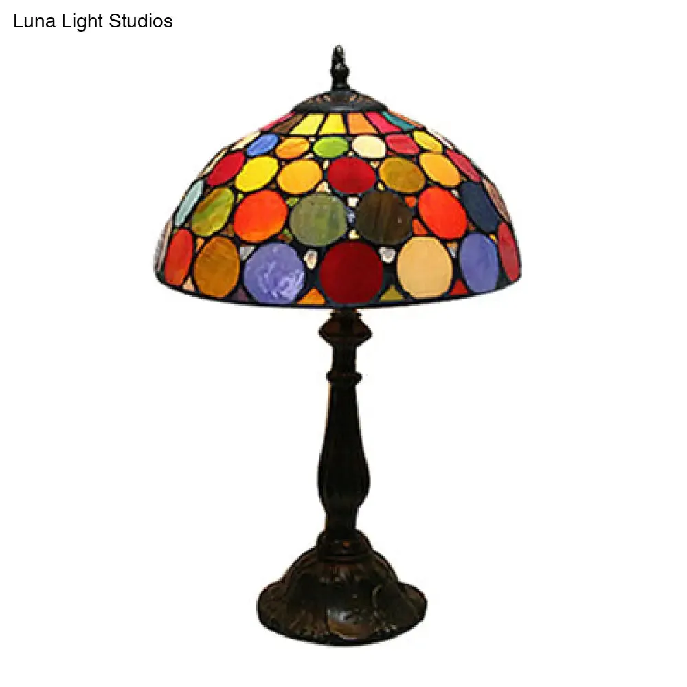 Vintage Style Stained Glass Table Lamp with Circle Pattern – Domed Accent Lamp